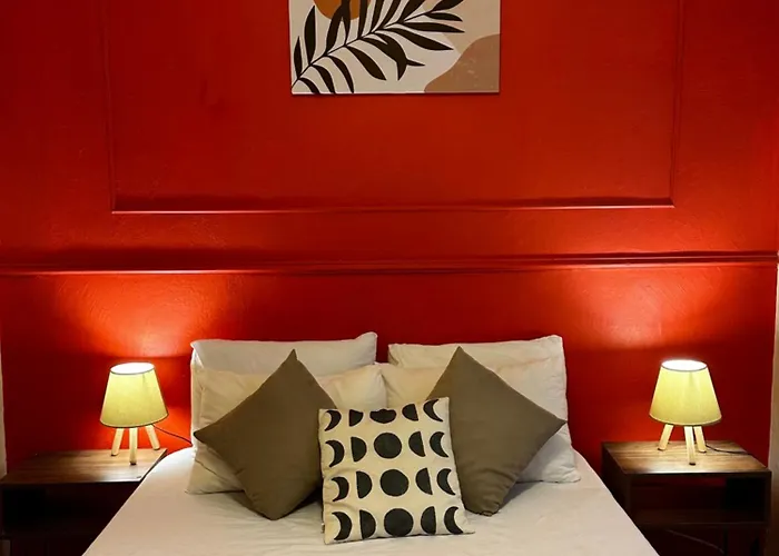 In Great Location In Kadikoy Seaside W. Amazing Shared Terrace Apart-hotel Istambul